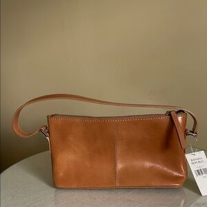 NWT 100% Cow Leather Banana Republi Tan Clutch Smooth Leather &Rectangular Shape